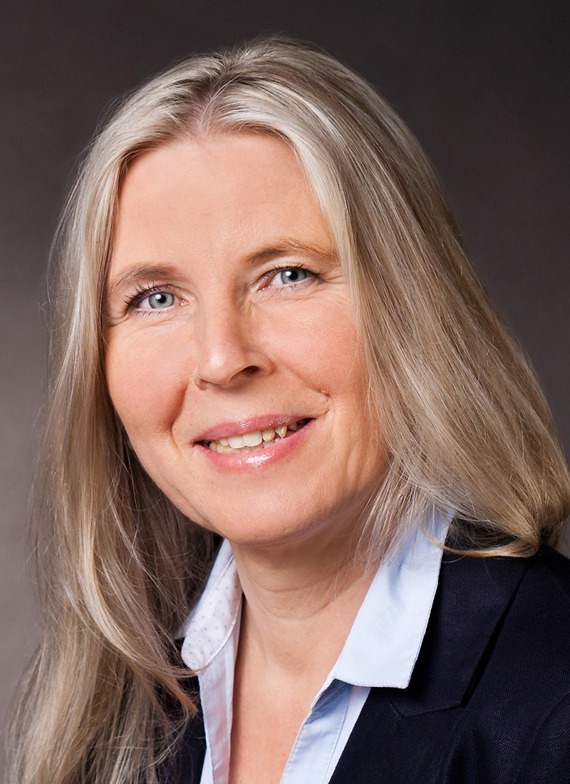 Kirsten Bauch | Office Managerin Kirsten Bauch | Office Managerin